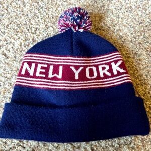 American Apparel New York Pom Beanie